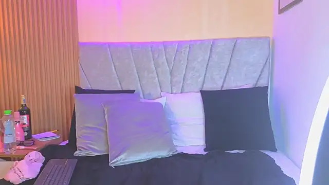 paulina__rose's cam snapshot