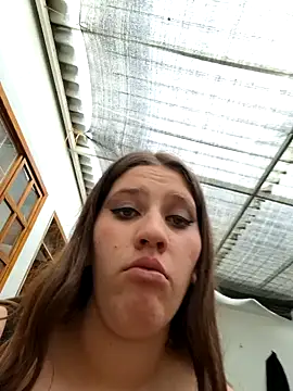 Lucianacute7's cam snapshot