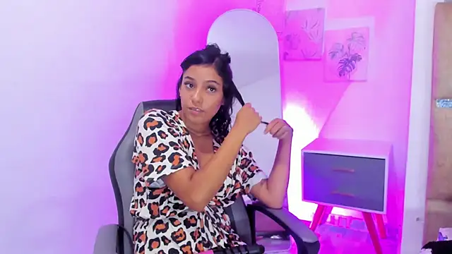 DaniaLorraine_ live sex cam