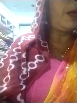 Hami705's cam snapshot