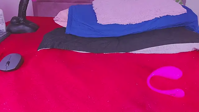 violett_lo live sex cam