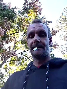 Hungwell1515's cam snapshot