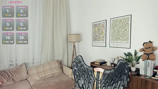 LaureMestler live sex cam