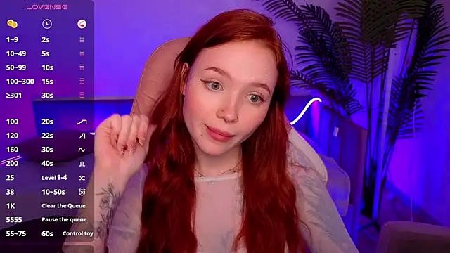 Maya_Light's cam snapshot