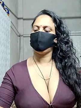 Jyoti_Roy_'s cam snapshot