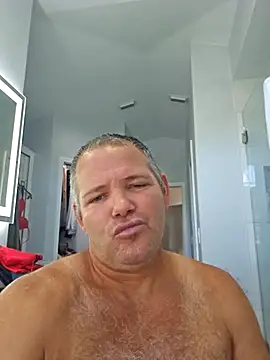 cubanitofeliz40 live sex cam