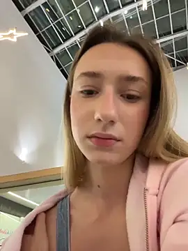 Lia__Love live sex cam