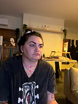 HeyBABYGIRL's cam snapshot