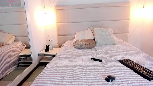 Lia_rosee's cam snapshot