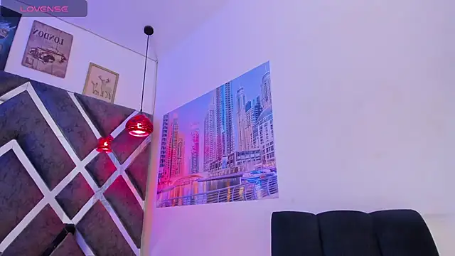 mia_fowler1's cam snapshot