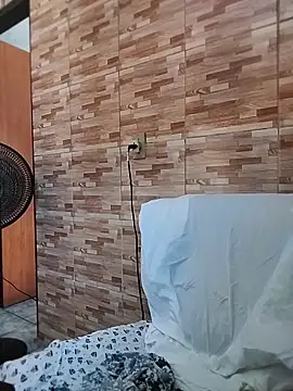 yesmiia's cam snapshot