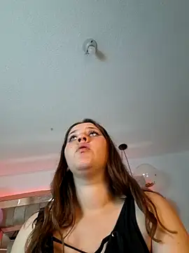 Lucianacute7's cam snapshot