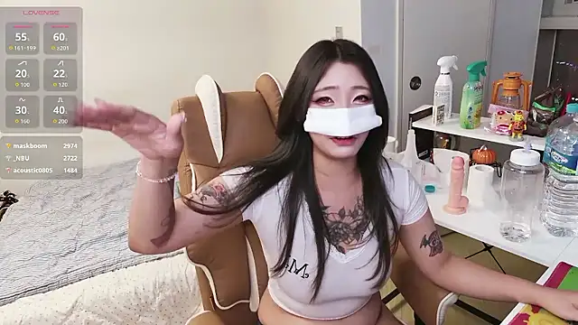 Milk_Sola live sex cam