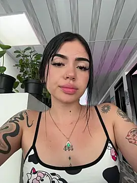 VioletEvanzz's cam snapshot