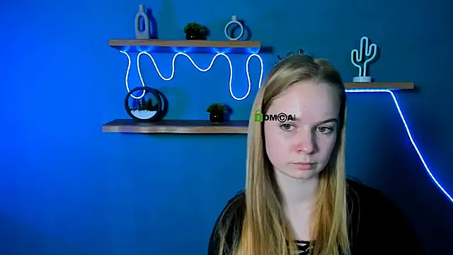 dakota_night_'s cam snapshot