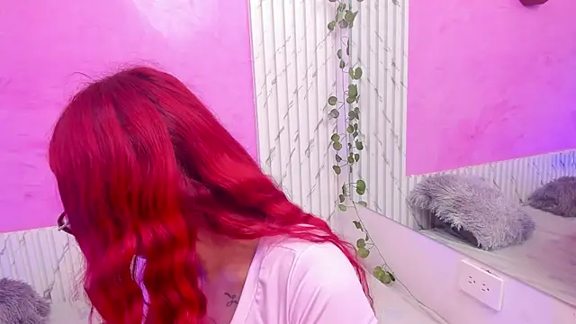 Mia_Tailor_Bms's cam snapshot