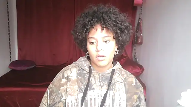 PrettyLittleProblem's web cam