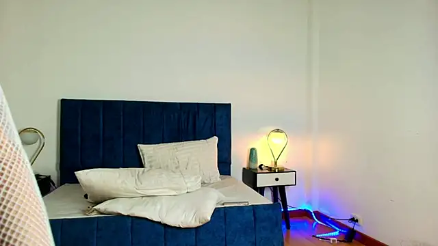 Kiim_Blake's cam snapshot