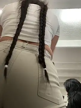 Alyha_Cortes's cam snapshot