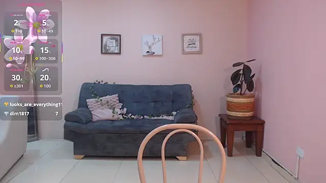 naia_sweetsex's cam snapshot