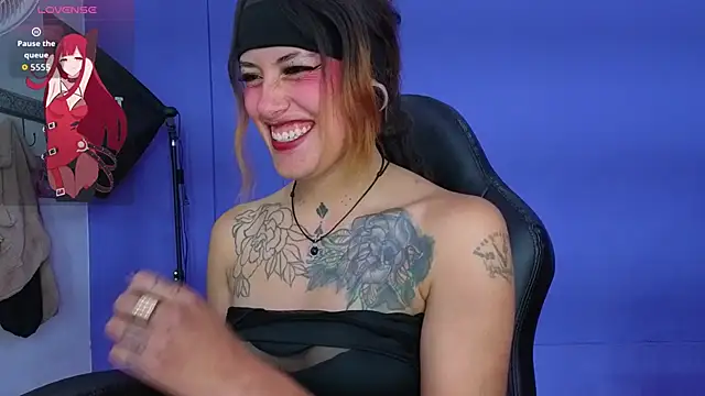 _sharlotte777's cam snapshot