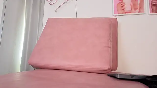 Emmy_sexygirl's cam snapshot