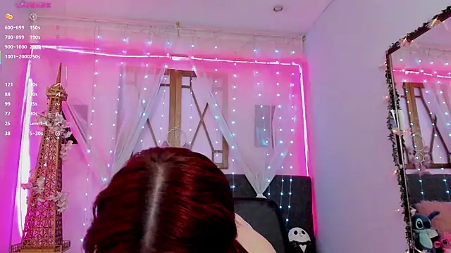 laura_olssen's cam snapshot