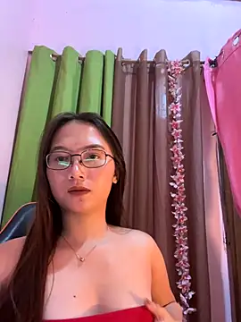 pinayscarlet live sex cam