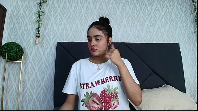 natalia_aguirre1's cam snapshot