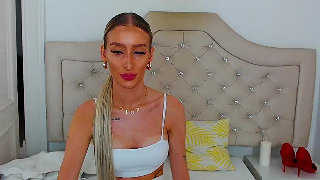 NatalieSensual's cam snapshot