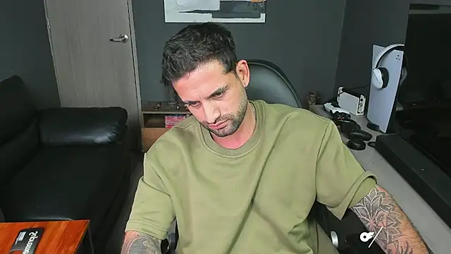 Davevilboy live sex cam