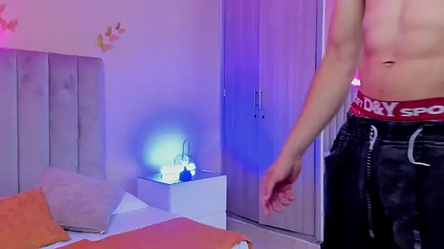 Muscle_Scott's cam snapshot