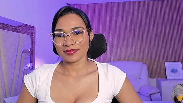 katemooss_'s cam snapshot