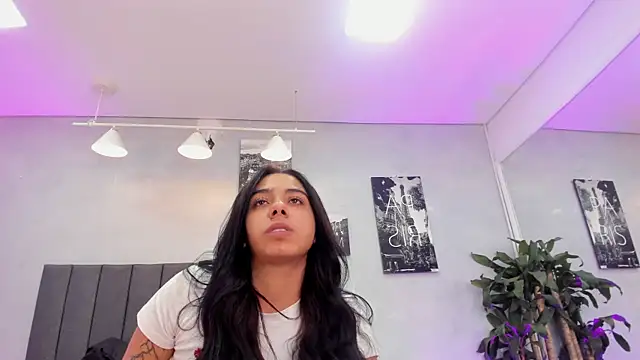 violet_and_myers's cam snapshot