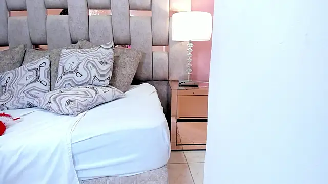 estrellanoctis live sex cam