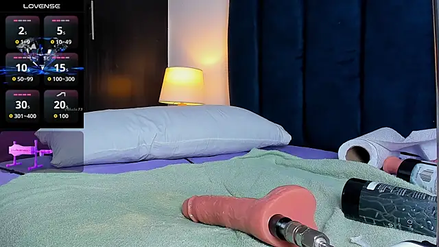 Issac_james_ live sex cam