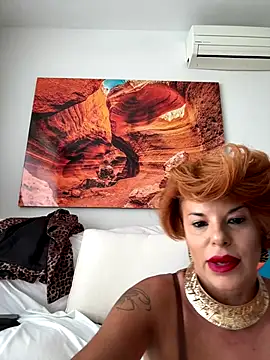 Selvaggia_official83 live sex cam