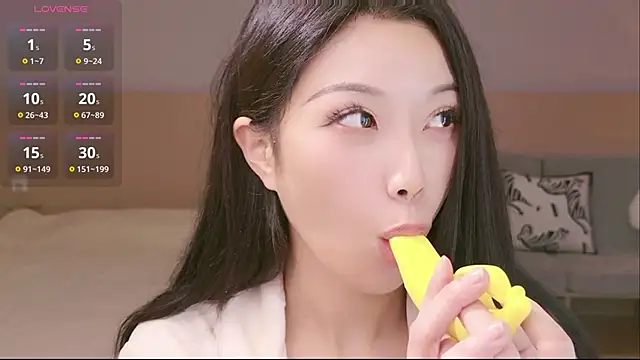 Lucky-baby live sex cam