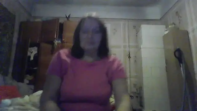 AnnaLive570's cam snapshot