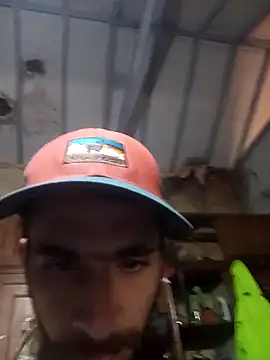 hairy_mannn's cam snapshot