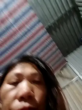 bella-la's cam snapshot