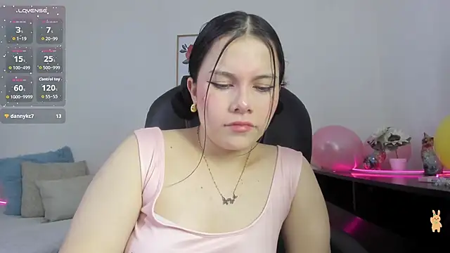 violettabond's cam snapshot