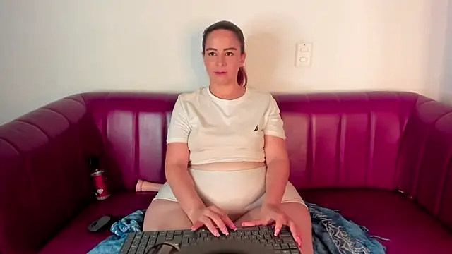 RossMildrey's cam snapshot