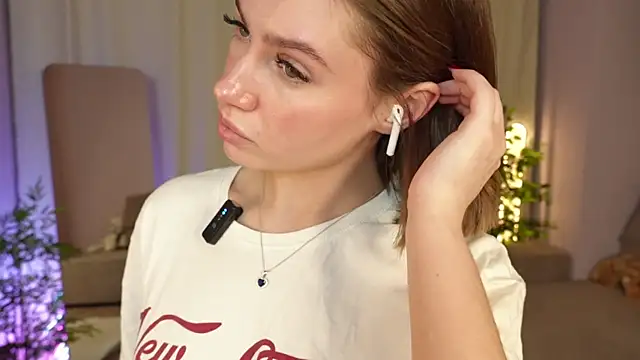 LouiseCollins's cam snapshot