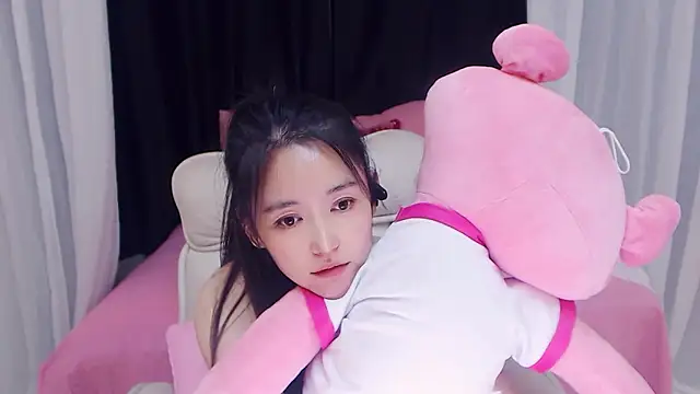 Coco-Sweetie live sex cam