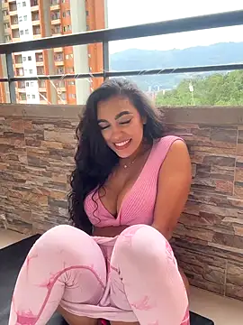 emma_andrew1 live sex cam