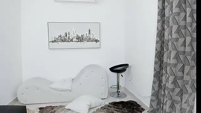 YouBratty2 live sex cam