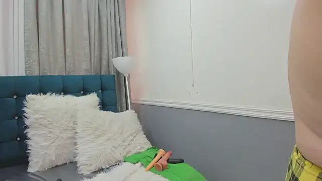 Oriana_Jhonson's cam snapshot