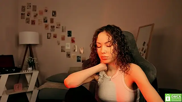 branchwithflowerss's cam snapshot