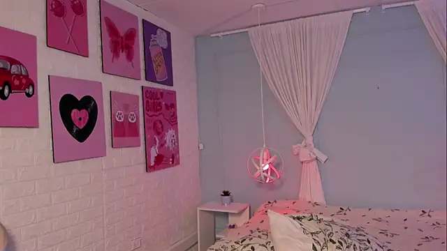 Hannahpage's cam snapshot